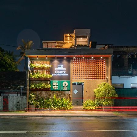 Gentz Residency & Restaurant Ξενοδοχείο Κολόμπο Εξωτερικό φωτογραφία